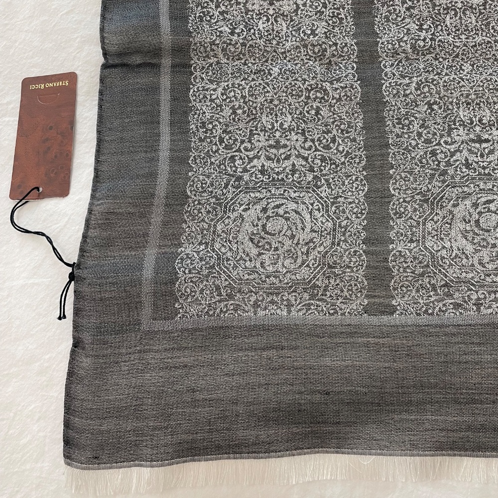 Stefano Ricci Printed Silk foulard - men's or women's - never been used!